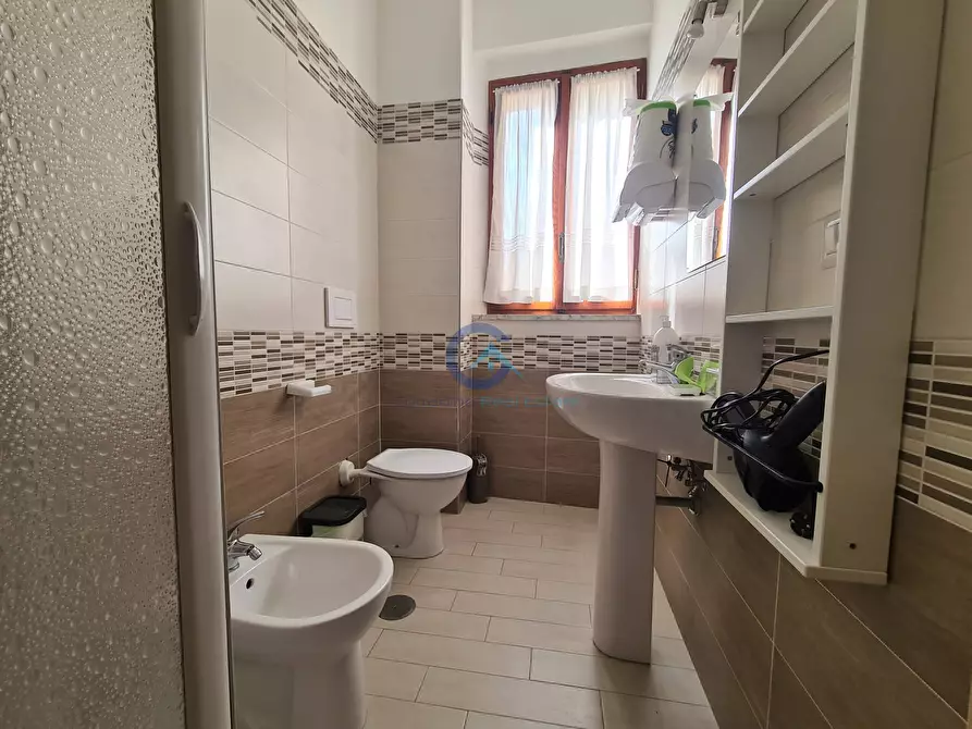 Immagine 9 di Stanza singola in affitto  a Catanzaro