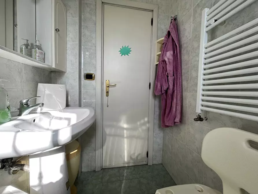 Immagine 6 di Quadrilocale in affitto  a Catanzaro