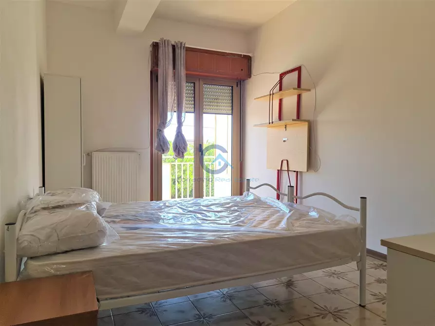 Immagine 1 di Stanza singola in affitto  a Catanzaro