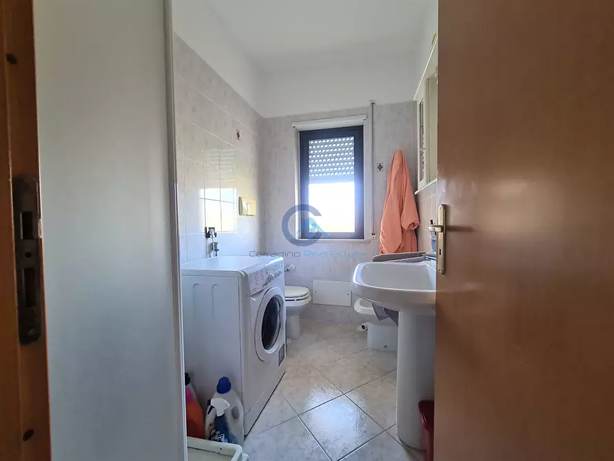 Immagine 7 di Stanza singola in affitto  a Catanzaro