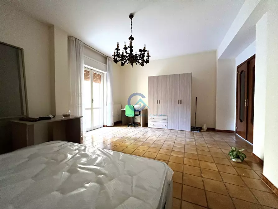 Immagine 5 di Stanza singola in affitto  a Catanzaro