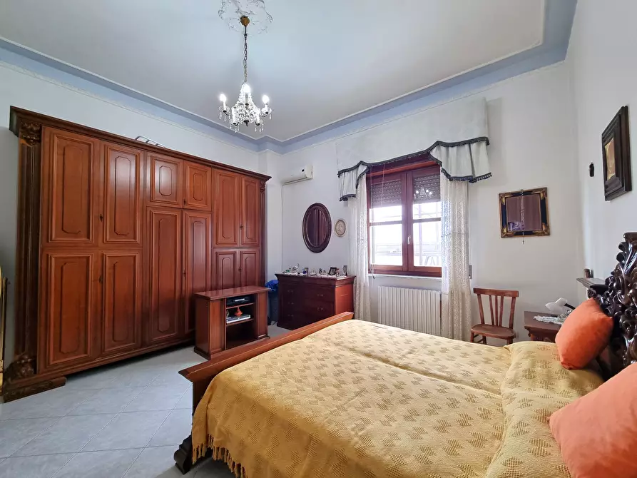 Immagine 10 di Trilocale in affitto  a Catanzaro