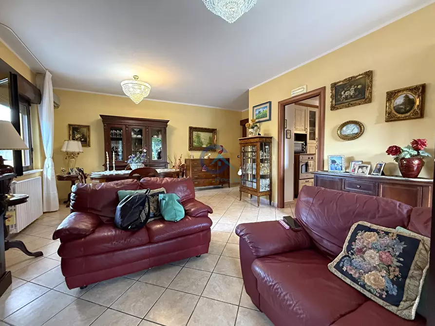 Immagine 3 di Casa bifamiliare in affitto  in Via Martiri di Nassirya 18 a San Floro