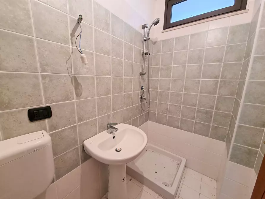 Immagine 4 di Garage in affitto  a Catanzaro