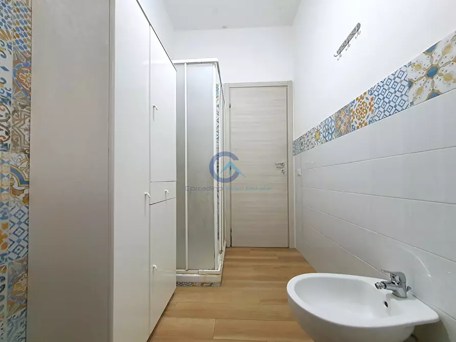 Immagine 11 di Stanza singola in affitto  a Catanzaro