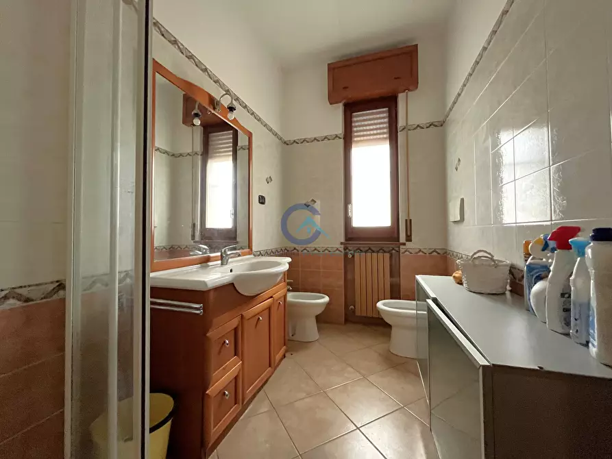 Immagine 9 di Quadrilocale in vendita  in Viale Magna Grecia 156 a Catanzaro