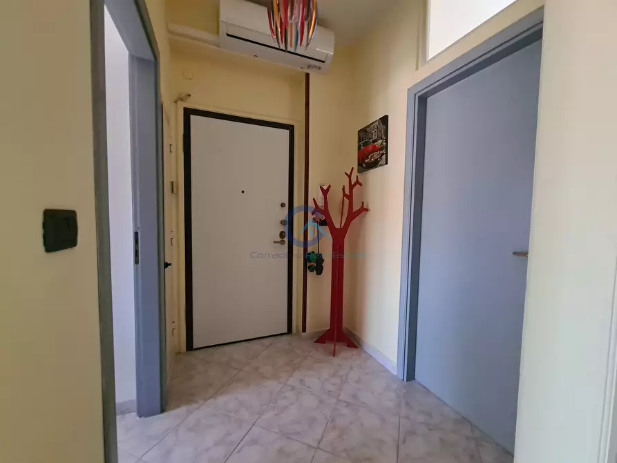 Immagine 10 di Stanza singola in affitto  a Catanzaro