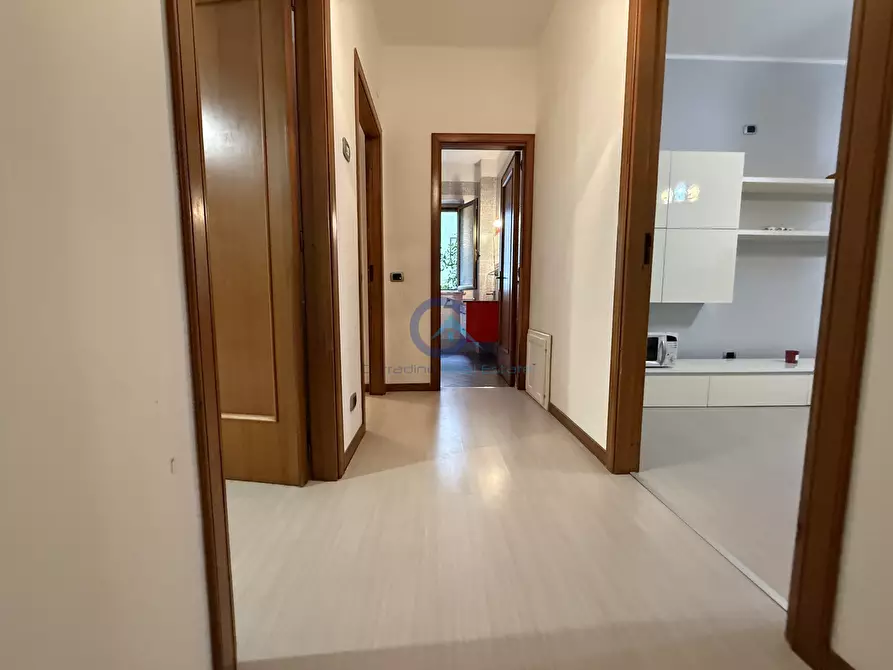Immagine 6 di Trilocale in affitto  a Catanzaro