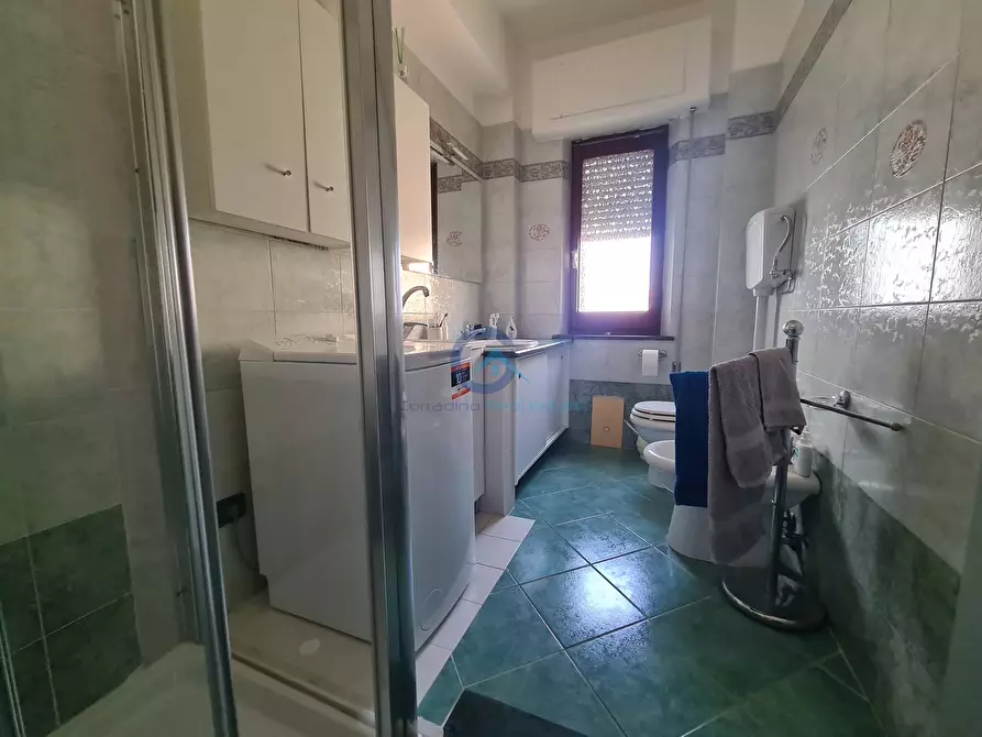 Immagine 8 di Stanza singola in affitto  a Catanzaro