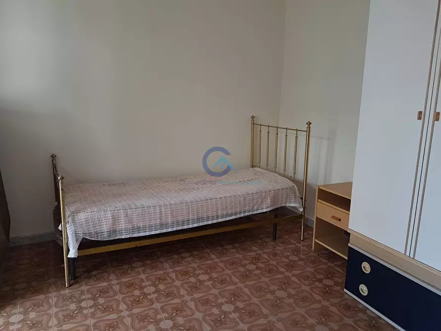 Immagine 13 di Stanza singola in affitto  a Catanzaro