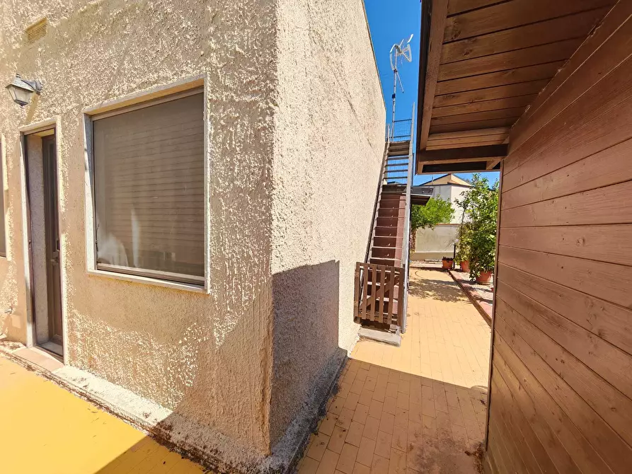 Immagine 3 di Villa in vendita  in Via Perseo a Siracusa