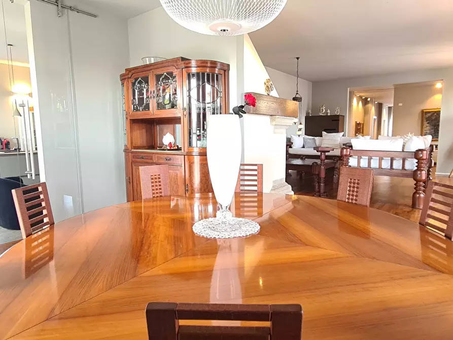 Immagine 9 di Villa in vendita  in via Gramsci 5 a Comezzano-Cizzago