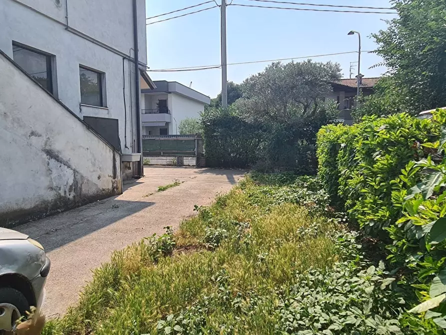 Immagine 3 di Attività artigianale in vendita  in Via Marconi 77 a Borgosatollo