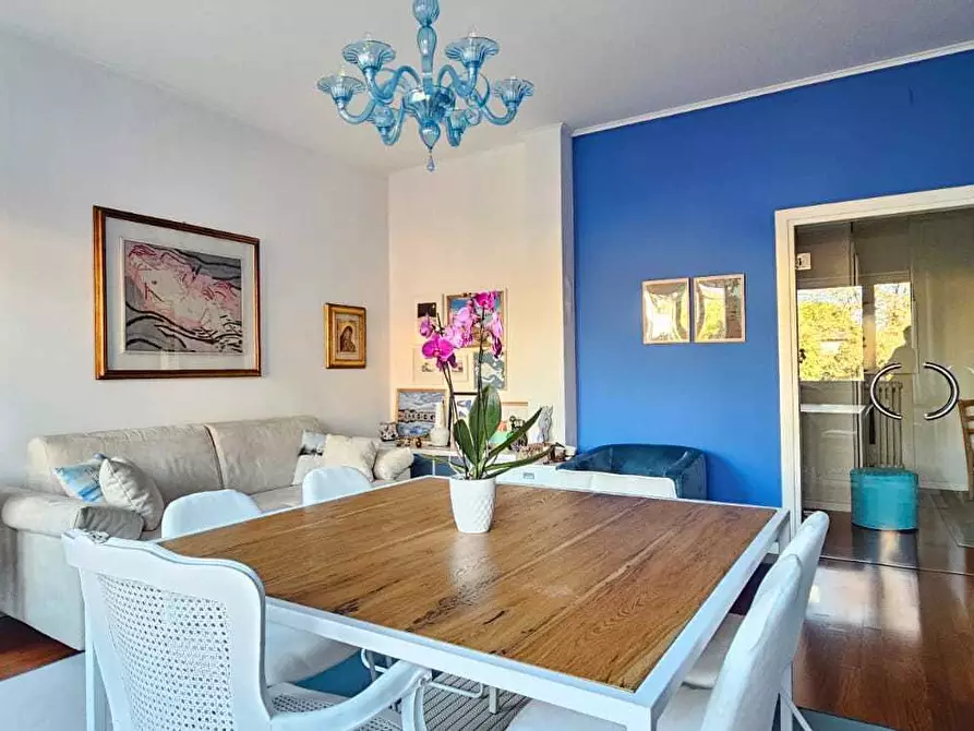 Immagine 3 di Quadrilocale in vendita  in Via Antonio Bazzini 11 a Brescia