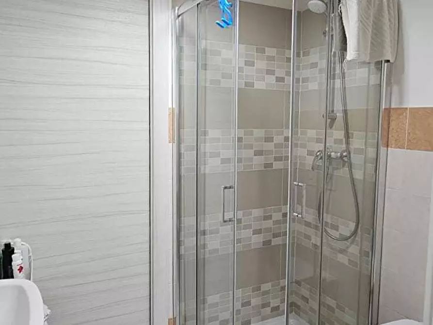 Immagine 13 di Villa in vendita  a Bedizzole