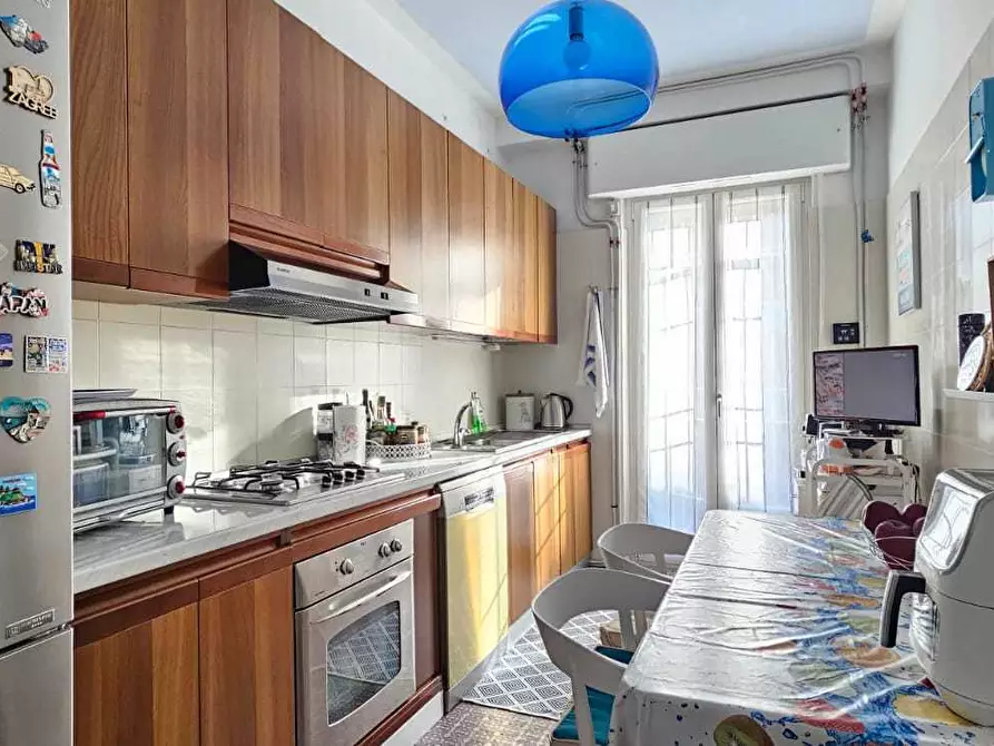 Immagine 9 di Quadrilocale in vendita  in Via Antonio Bazzini 11 a Brescia