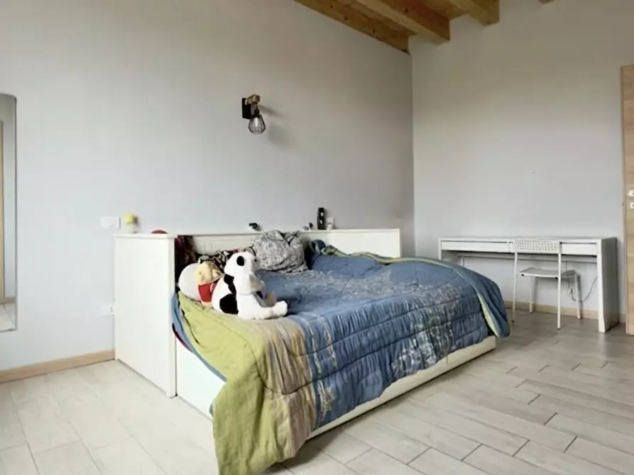 Immagine 10 di Trilocale in vendita  in Via Olmi a Chiari