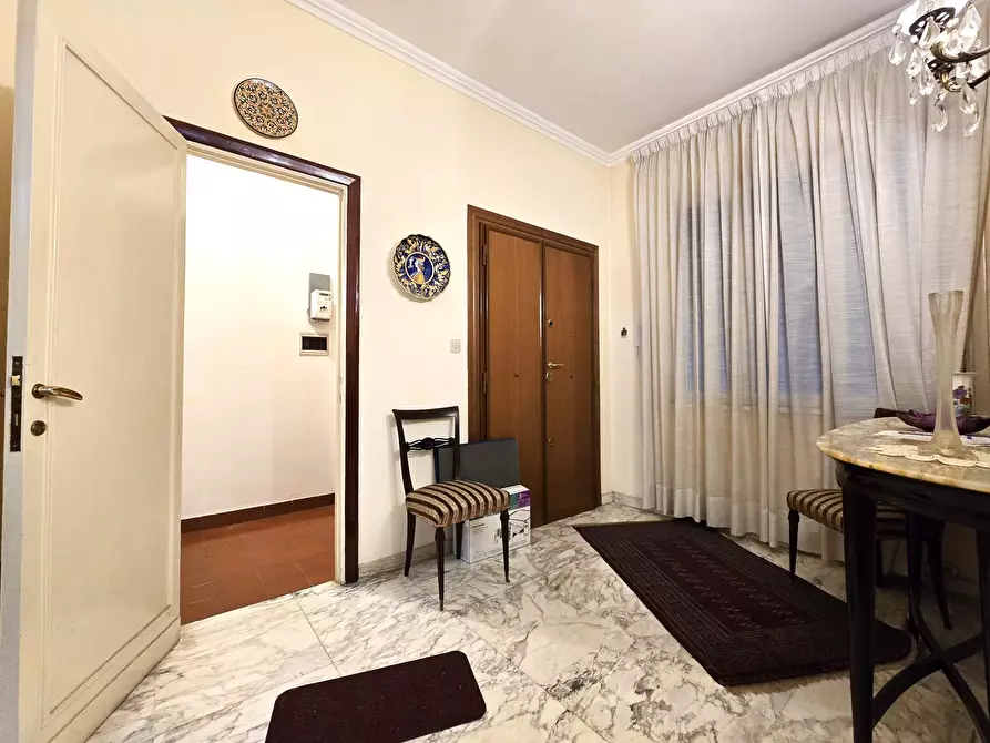 Immagine 3 di Stanza singola in affitto  in Via Nomentana 330 a Roma