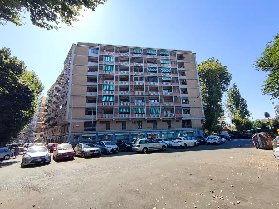 Immagine 1 di Bilocale in affitto  in Via Nomentana Nuova 117 a Roma