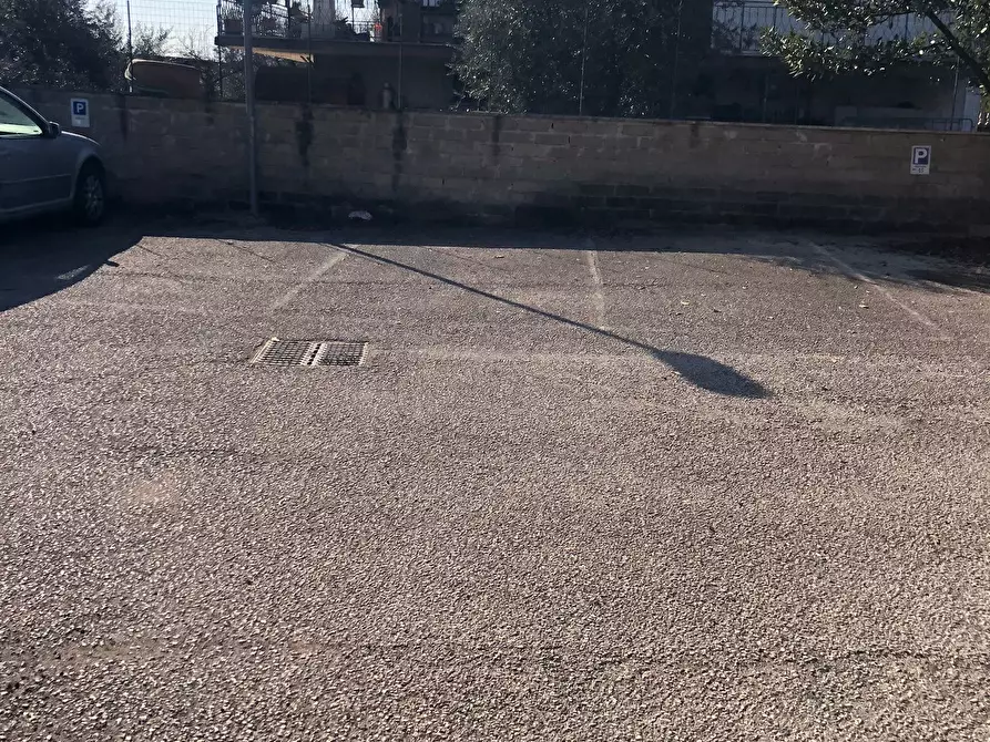 Immagine 4 di Garage in vendita  in Via San Sebastiano 2 a Fiano Romano
