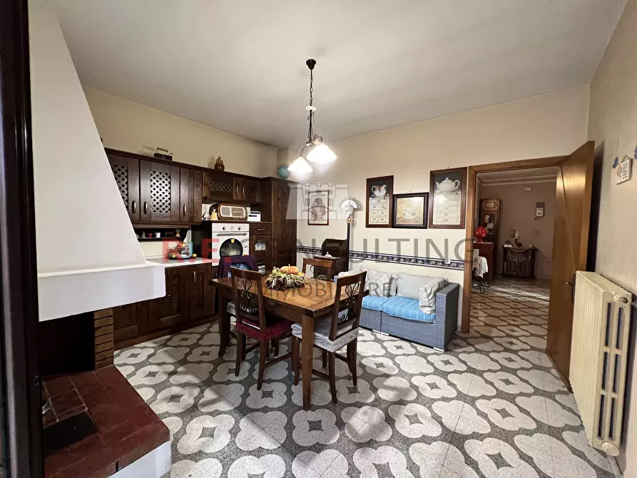 Immagine 18 di Pentalocale in vendita  in Via Pescara 61 a Grottaglie