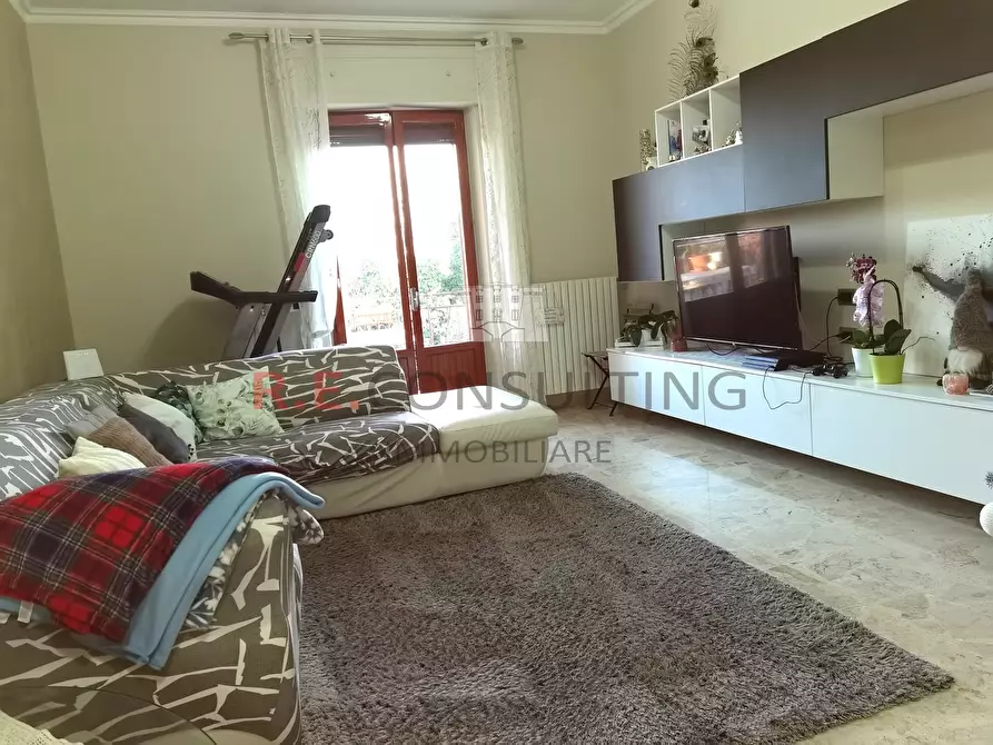 Immagine 3 di Appartamento in vendita  in Via Alessandro Volta 7 a Crispiano