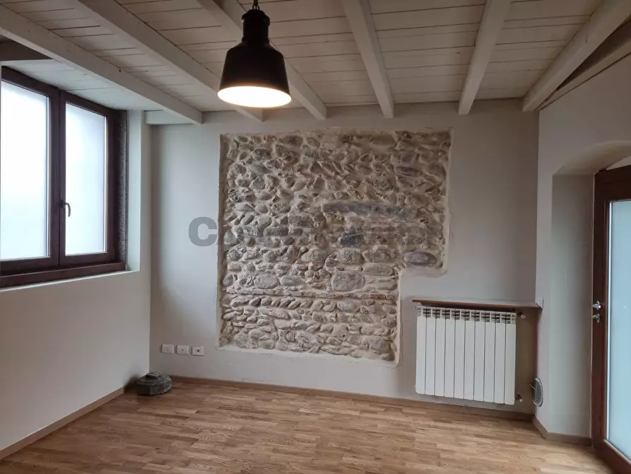 Immagine 39 di Bilocale in vendita  a Paladina