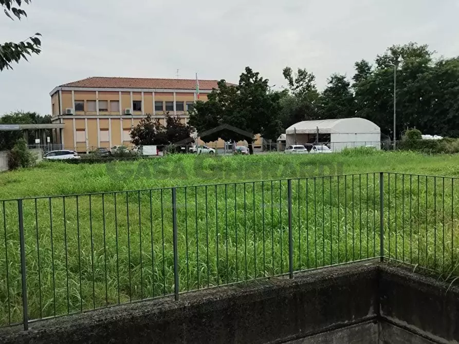 Immagine 1 di Terreno edificabile in vendita  in Via Garibaldi a Bonate Sotto