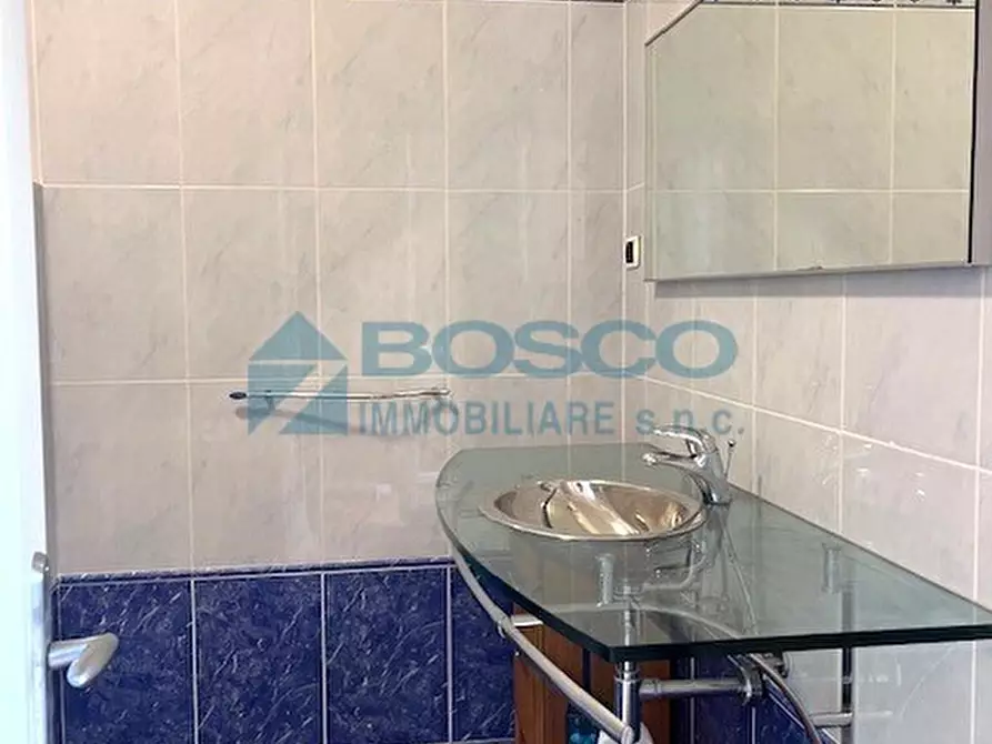 Immagine 10 di Pentalocale in vendita  in Via delle Ginestre a La Spezia