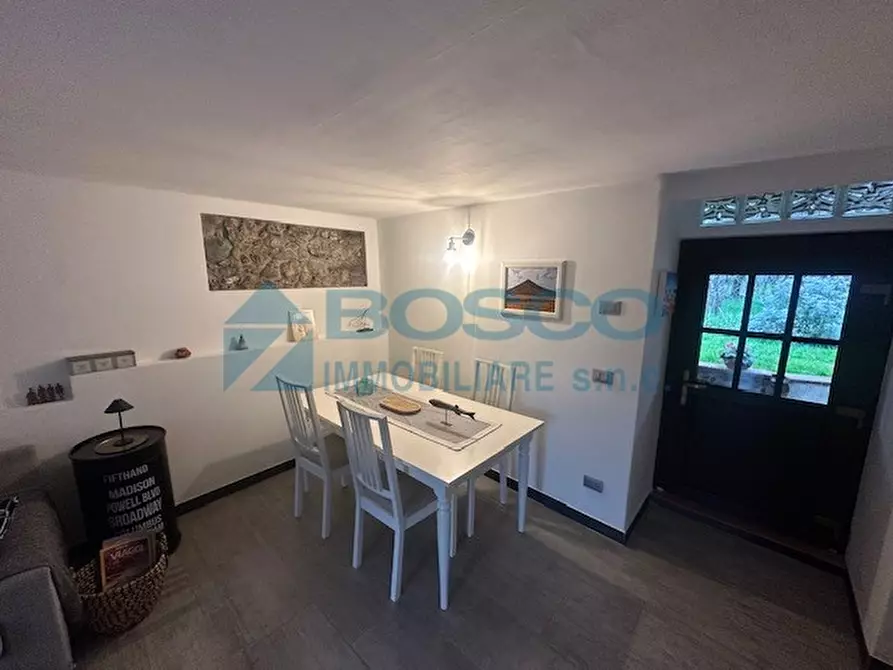 Immagine 16 di Casa bifamiliare in vendita  in Via Canale a Castelnuovo Magra