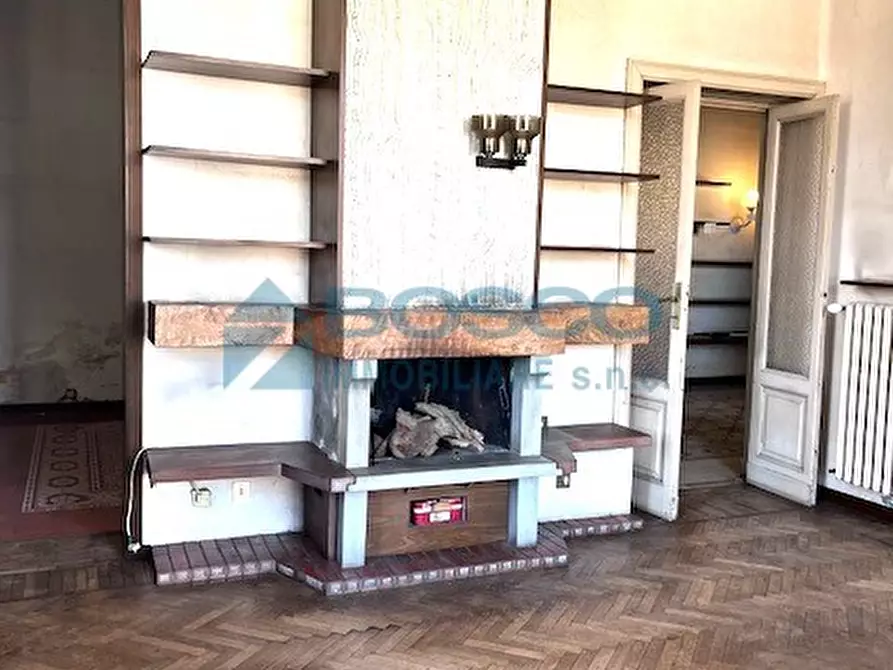 Immagine 26 di Pentalocale in vendita  in Viale Italia 25 a La Spezia