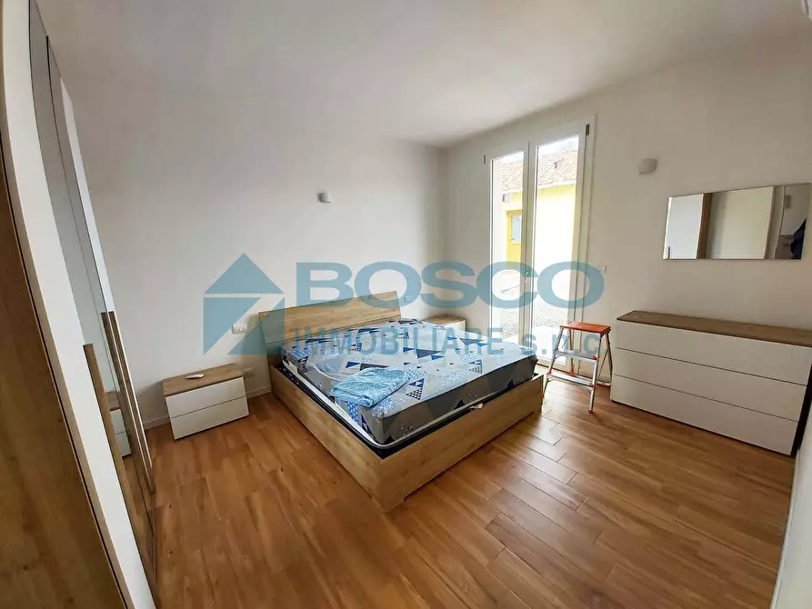 Immagine 12 di Bilocale in vendita  a Beverino