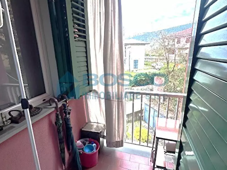 Immagine 3 di Bilocale in vendita  in Via della Repubblica a Riccò Del Golfo Di Spezia