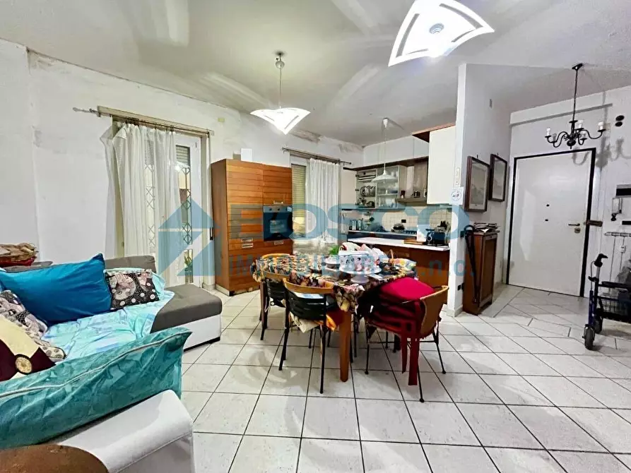 Immagine 1 di Pentalocale in vendita  in via Piave 31 a La Spezia