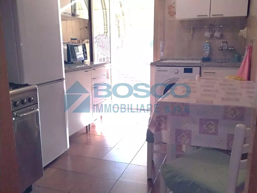 Immagine 16 di Quadrilocale in vendita  in Via Gaetano Donizetti a La Spezia