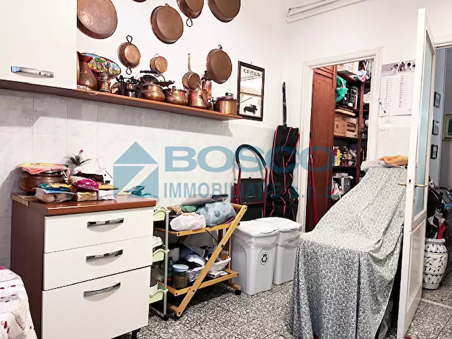 Immagine 8 di Pentalocale in vendita  in Via Vittorio Veneto 20 a La Spezia