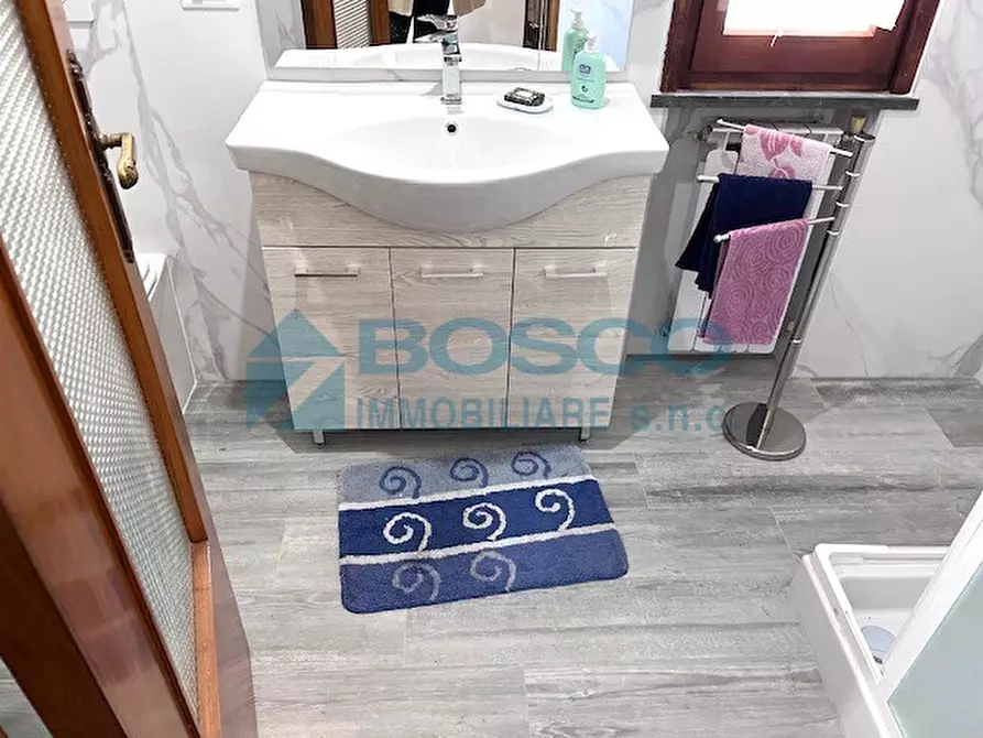 Immagine 4 di Quadrilocale in affitto  in Via Alfredo Poggiolini 16 a La Spezia