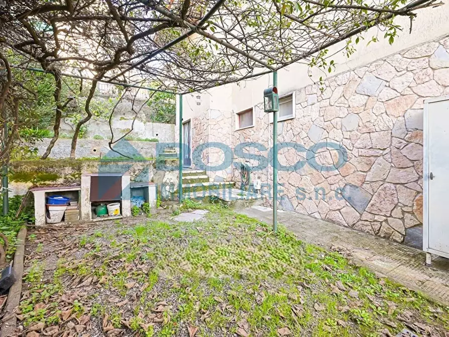 Immagine 11 di Pentalocale in vendita  in Via di Birano a La Spezia