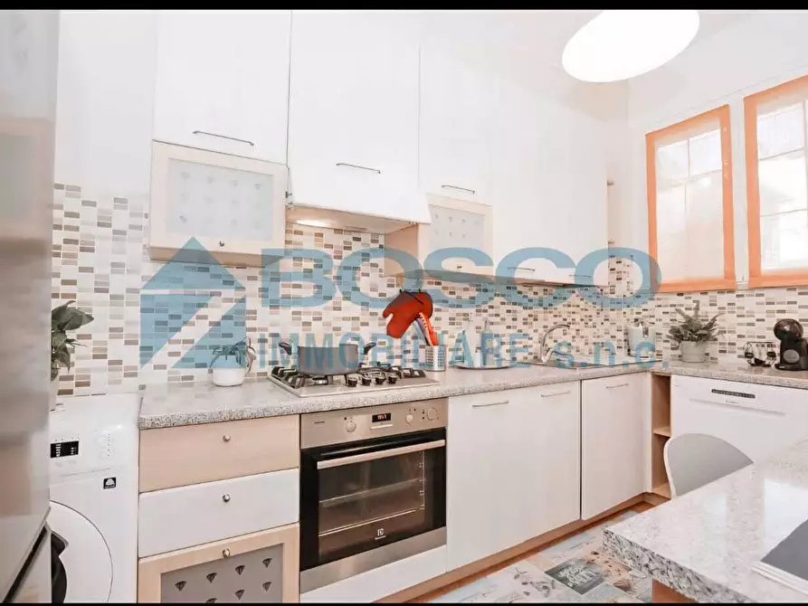 Immagine 6 di Bilocale in vendita  a La Spezia