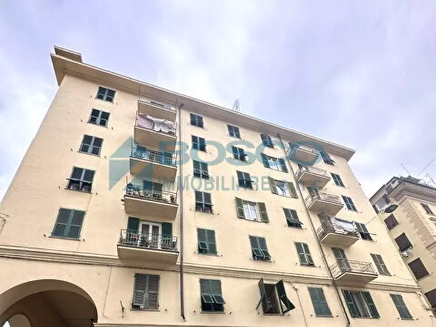 Immagine 14 di Pentalocale in vendita  in Via Cristoforo Colombo a La Spezia