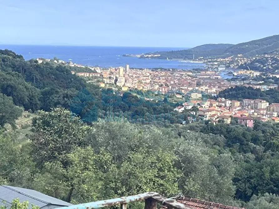 Immagine 19 di Quadrilocale in vendita  in Via Montalbano a La Spezia