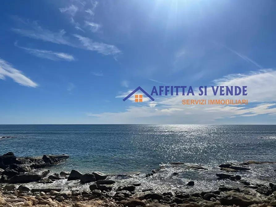 Immagine 34 di Villa in vendita  in Via degli Argonauti 29 a Siracusa