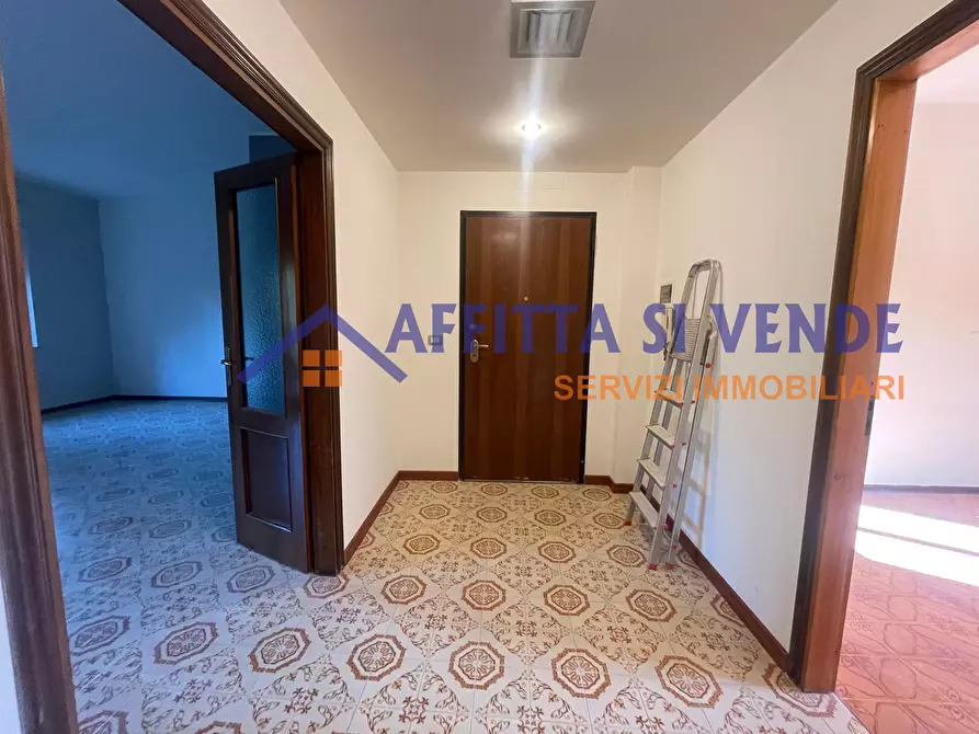 Immagine 9 di Pentalocale in affitto  in viale scala greca 260 a Siracusa