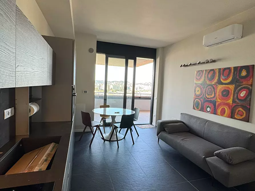 Immagine 2 di Trilocale in affitto  a Pescara