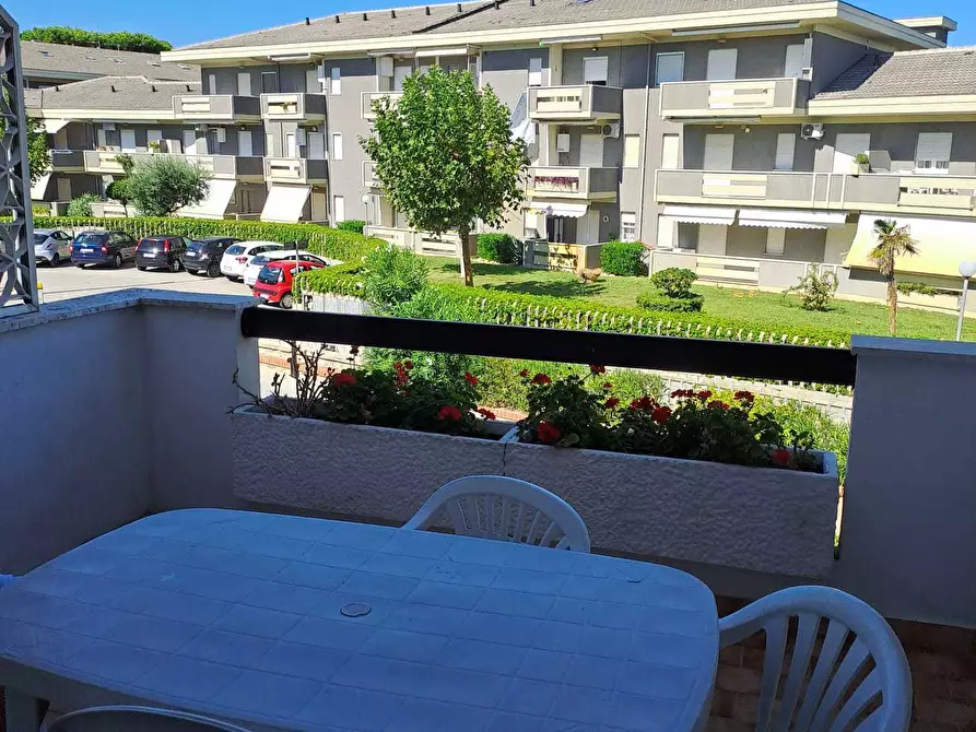 Immagine 19 di Trilocale in vendita  a Silvi