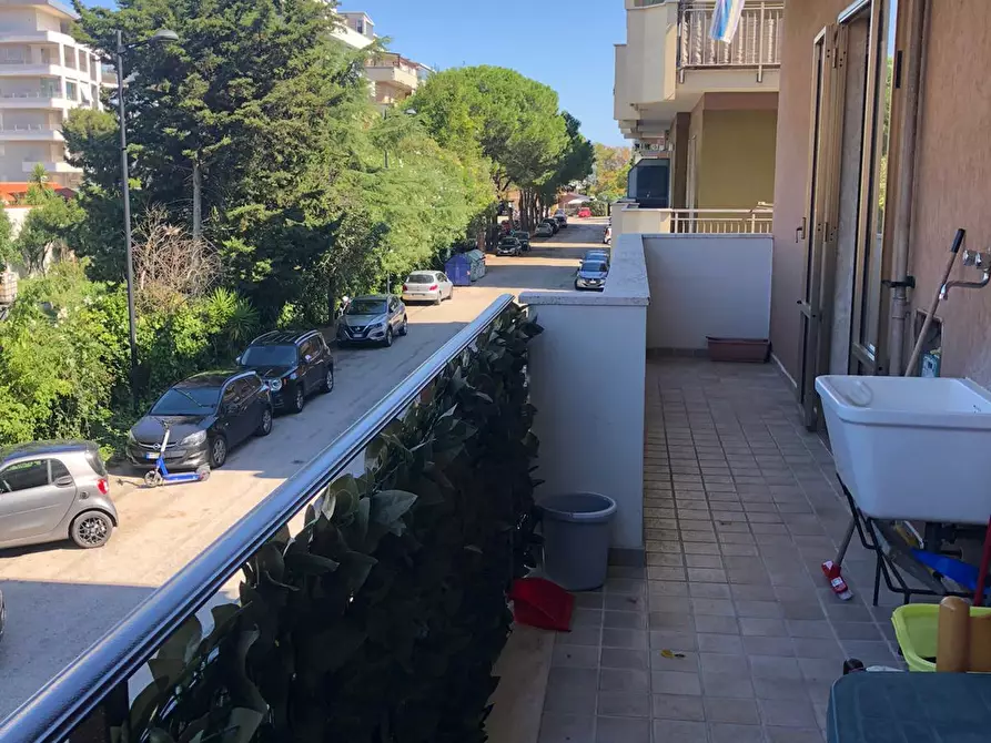 Immagine 1 di Quadrilocale in affitto  in Via Felice Barnabei 79 a Pescara