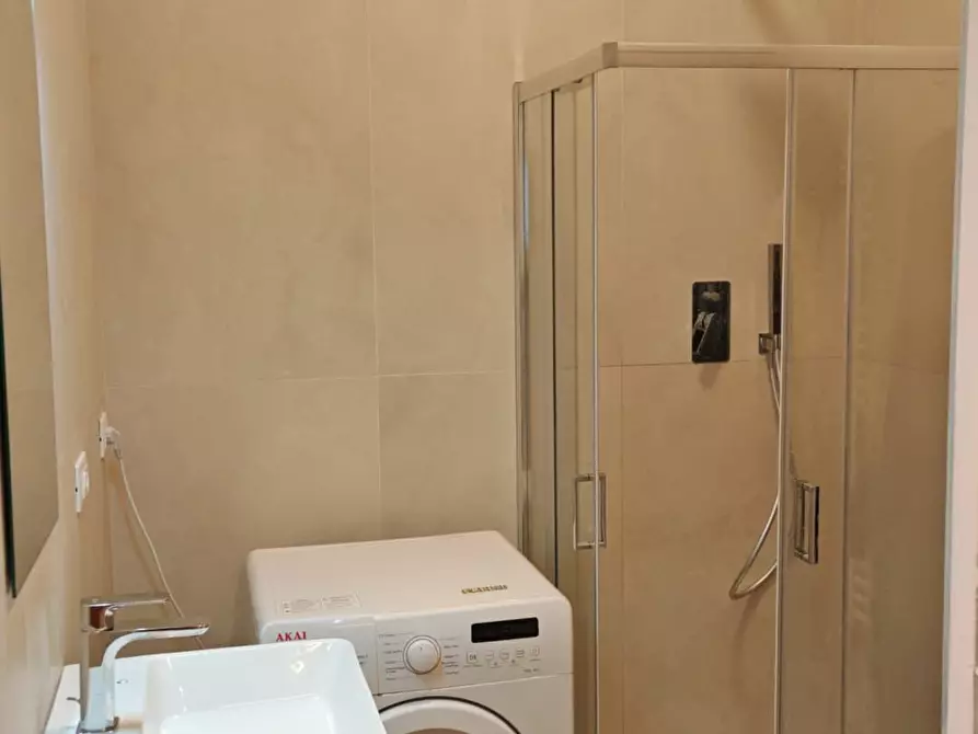 Immagine 14 di Pentalocale in affitto  a Pescara