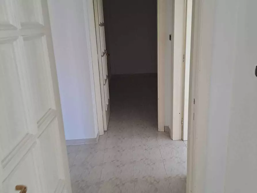 Immagine 5 di Pentalocale in vendita  a Pescara