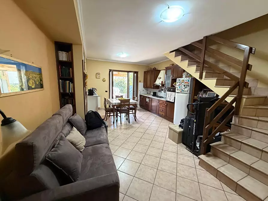 Immagine 6 di Villetta a schiera in vendita  a Fiano Romano