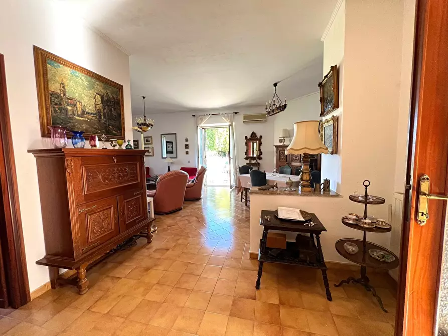 Immagine 14 di Villa in vendita  a Fiano Romano
